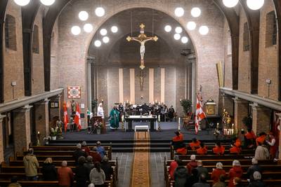 Maren-Kessel neemt met pijn in het hart afscheid van de kerk: ‘Deze muren zijn getuigen geweest van
