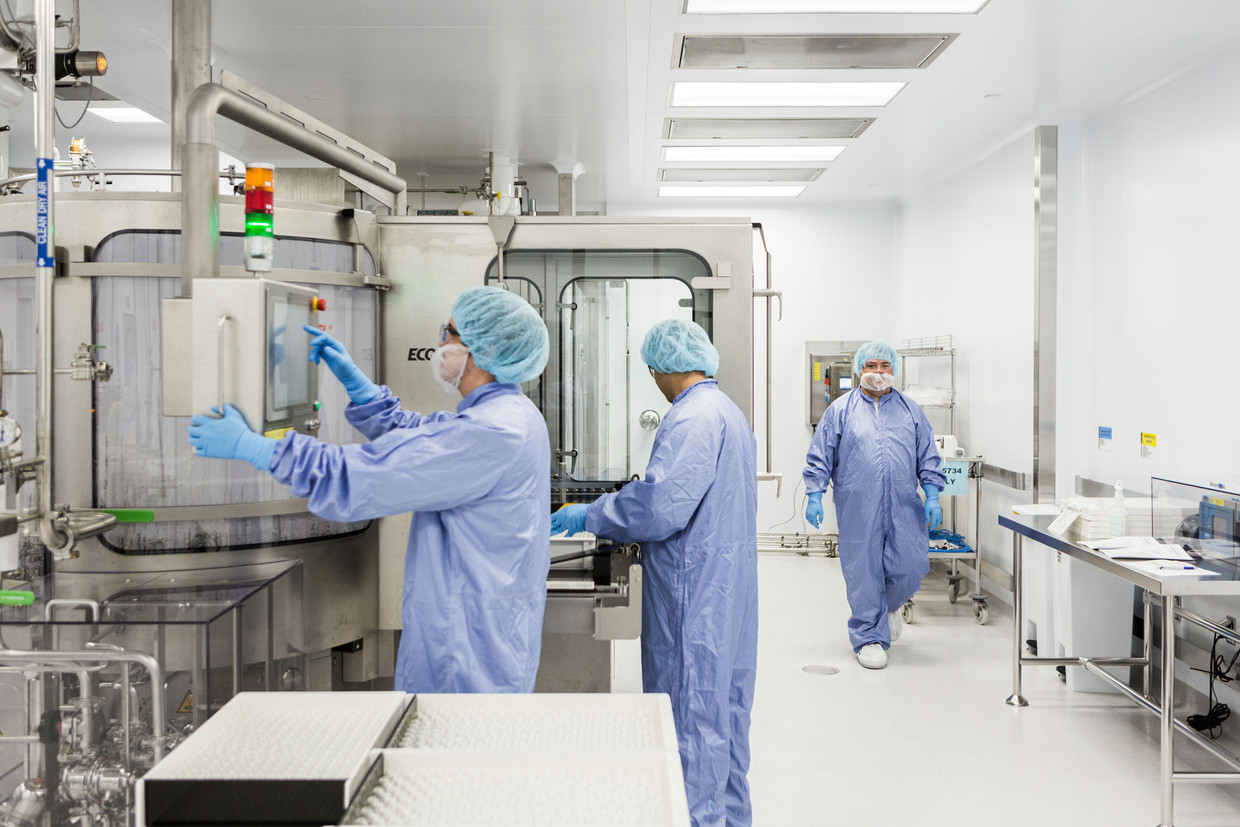 Een lab in California waar wordt gewerkt aan een middel tegen het coronavirus. Beeld Reuters
