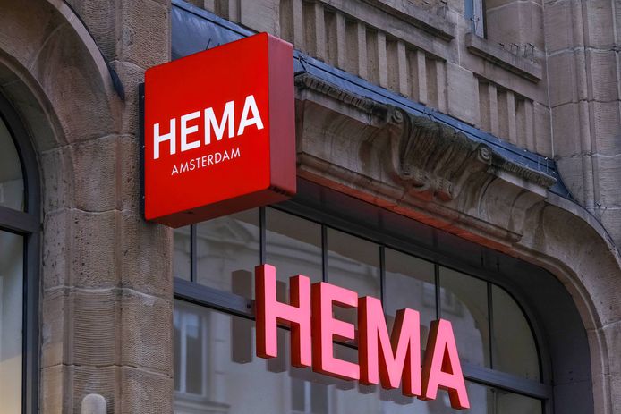 Verontwaardiging over tekst in folder van Hema, bedrijf noemt het ...