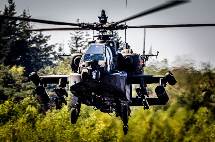 Apache helikopters (op archieffoto) in de Hoeksche Waard.