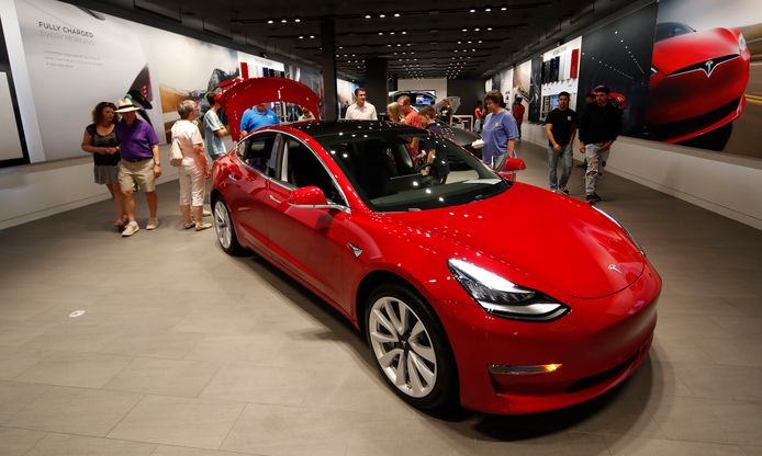 Tesla model 3