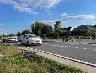 Opnieuw fietsster gewond bij botsing aan gevaarlijke fietsoversteek N36 in Harelbeke