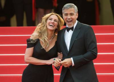 INTERVIEW. Julia Roberts en George Clooney herenigd op grote scherm: “We hadden 80 takes nodig voor één filmkus”