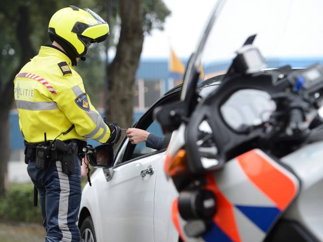 Zeistenaar (50) en Rotterdammers die politiemol Orm K. uit Vianen omkochten, krijgen straf te horen