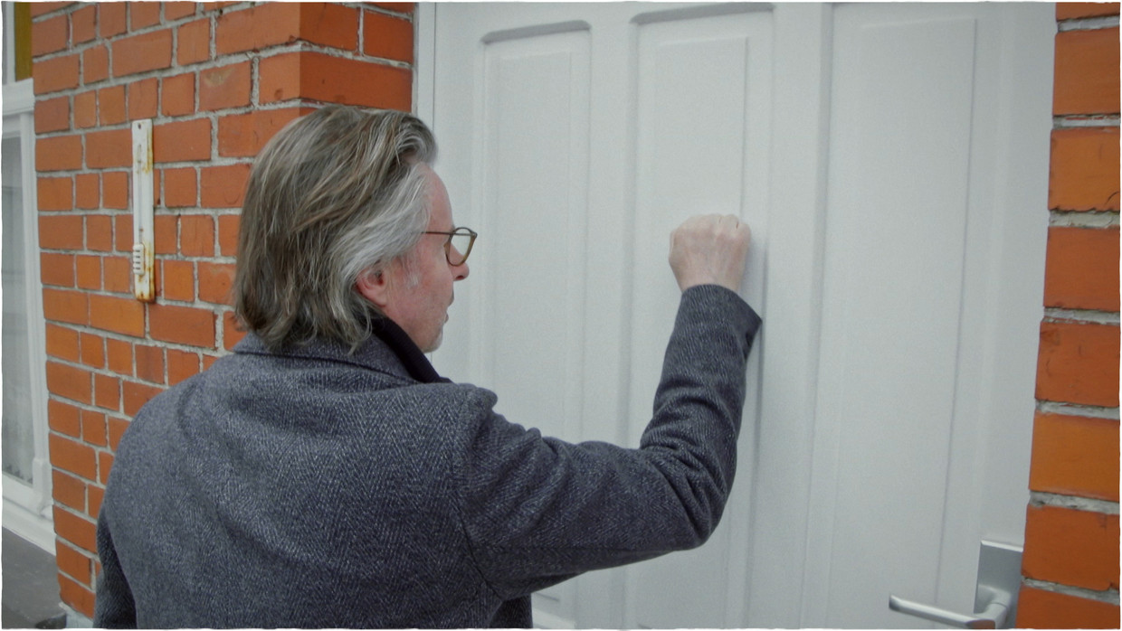 Heylen klopt opnieuw aan zoals alleen hij dat kan. Beeld © VRT