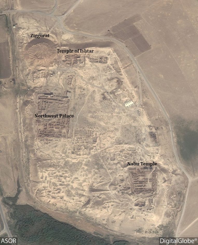 De vernietigde ziggurat van Nimrud (linksboven). Beeld SOR Cultural Heritage Initiatives / Digitalglobe
