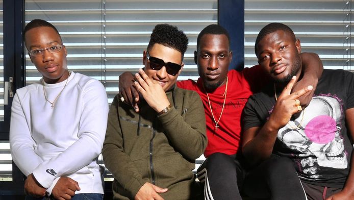 Rechter wijst verzoek om vrijlating Haagse rappers SFB af | Den Haag ...