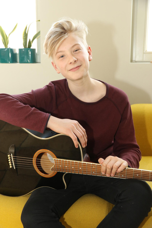 Robin uit Ieper waagt zijn kans in 'The Voice Kids' Foto hln.be