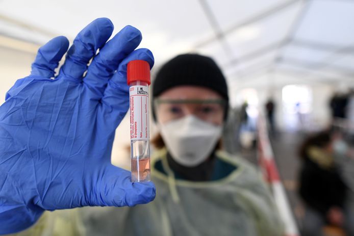 De Verenigde Staten staan inmiddels op het punt om het volgende epicentrum van de verspreiding van het coronavirus te worden, zo waarschuwde de Wereldgezondheidsorganisatie.