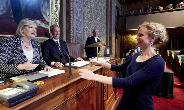 binnenskamers-eerste-schooldag-in-nieuwe-eerste-kamer-de-volkskrant