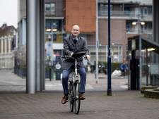 Hij haatte politieke spelletjes, maar Segers laat een machtspartij achter