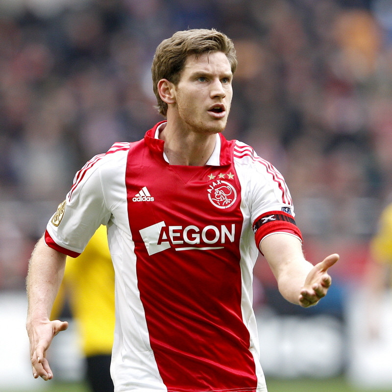 Vertonghen 'ziek' van transfersoap Dan maar drie keer kampioen met