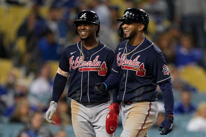Ozzie Albies (1)en Eddie Rosario kunnen hun lol niet op in Los Angeles.