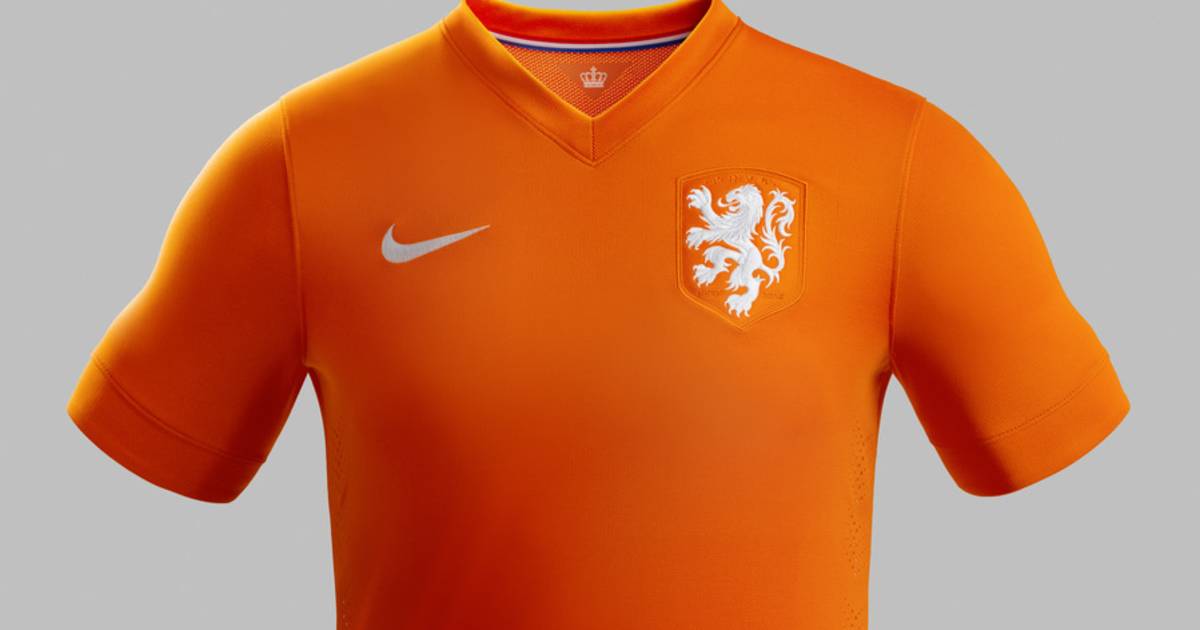 De leeuw is op het shirt van Oranje | Nederlands voetbal | AD.nl