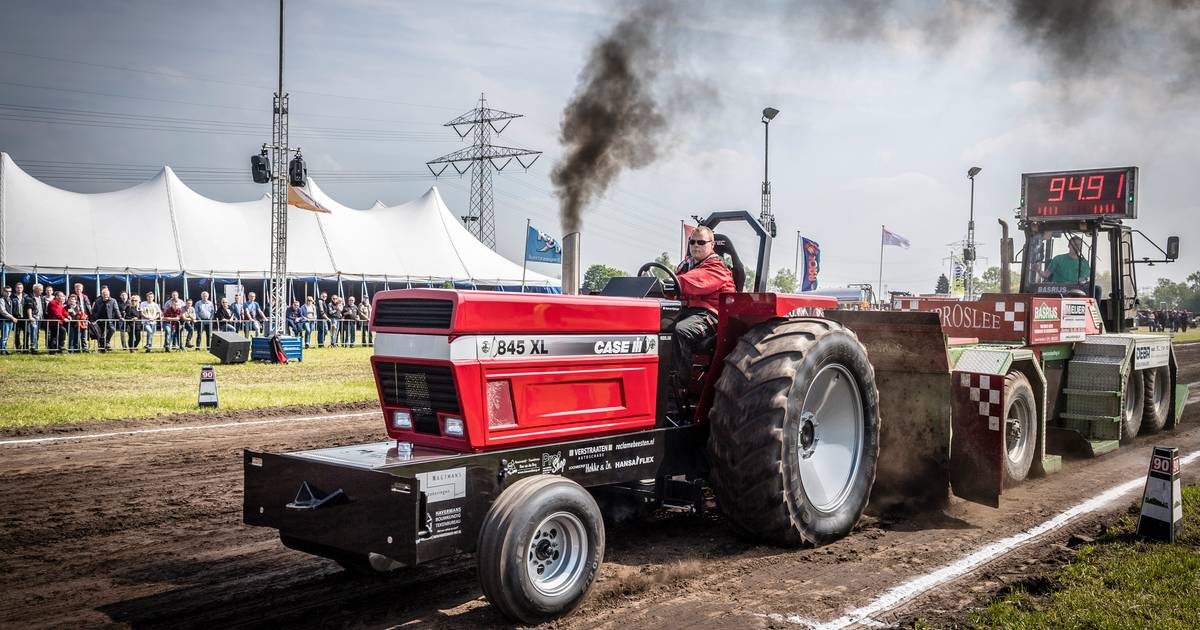 Tractorpulling Oud Gastel even weg van de miserie Roosendaal