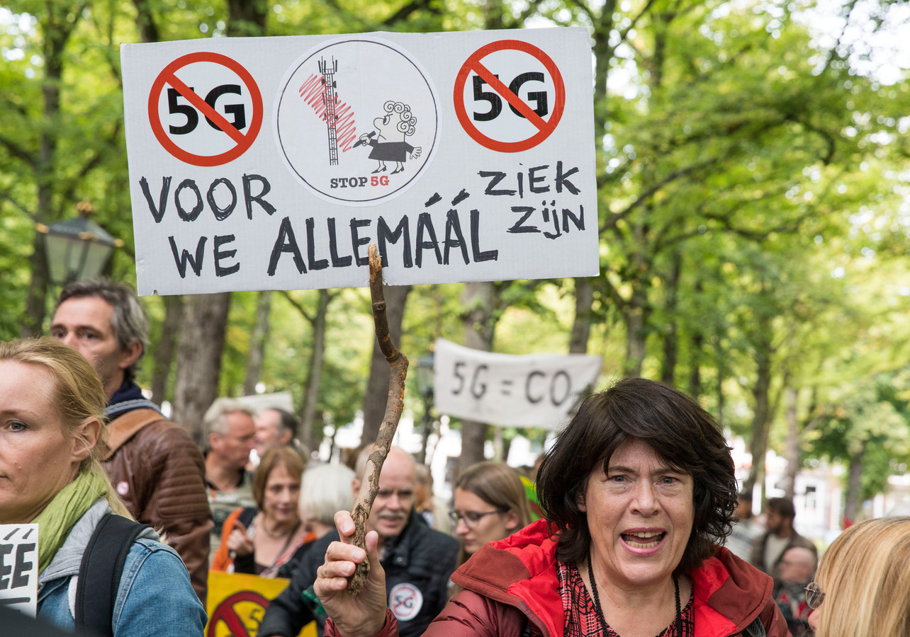 Demonstranten voerden op 9 september vorig jaar in Den Haag actie tegen de komst van 5G.