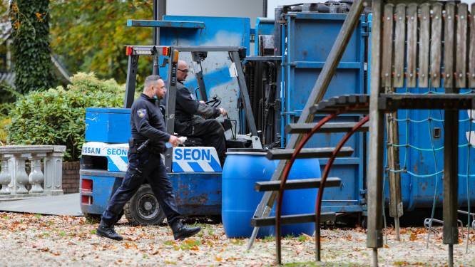 Drie mannen opgepakt bij inval crystal meth-lab in voormalig restaurant in Emst