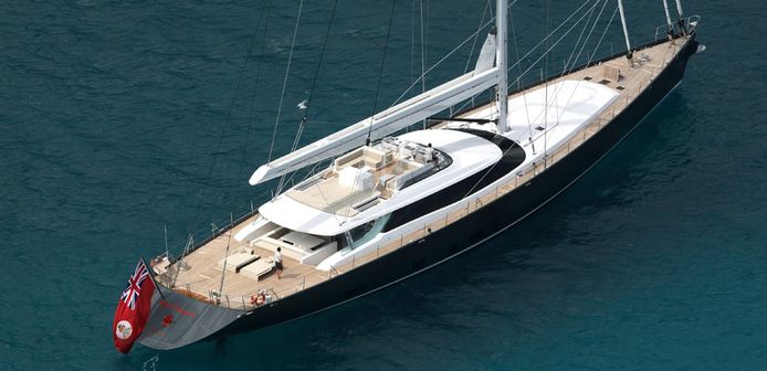 Le yacht de luxe “Red Dragon” que Guy et Myriam Ullens ont fait construire en 2008. Il peut accueillir 12 invités et 9 membres d’équipage