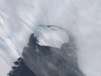 Cruciale gletsjer op Antarctica breekt van binnenuit