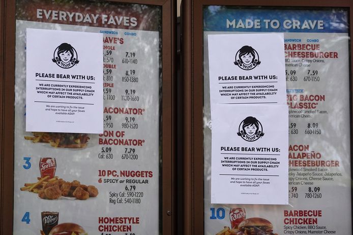 Waarschuwingen op de menulijst van fastfoodketen Wendy's.