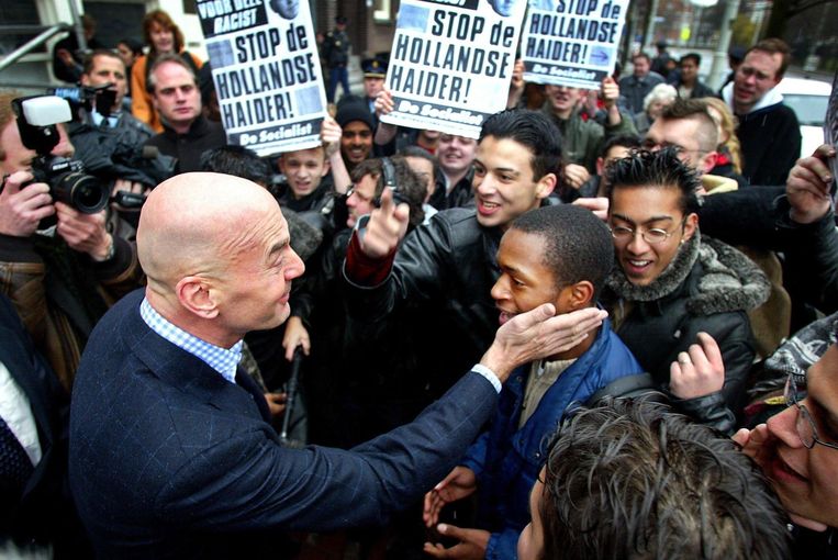 Pim Fortuyn op campagne in Rotterdam, 6 maart 2002. Beeld epa