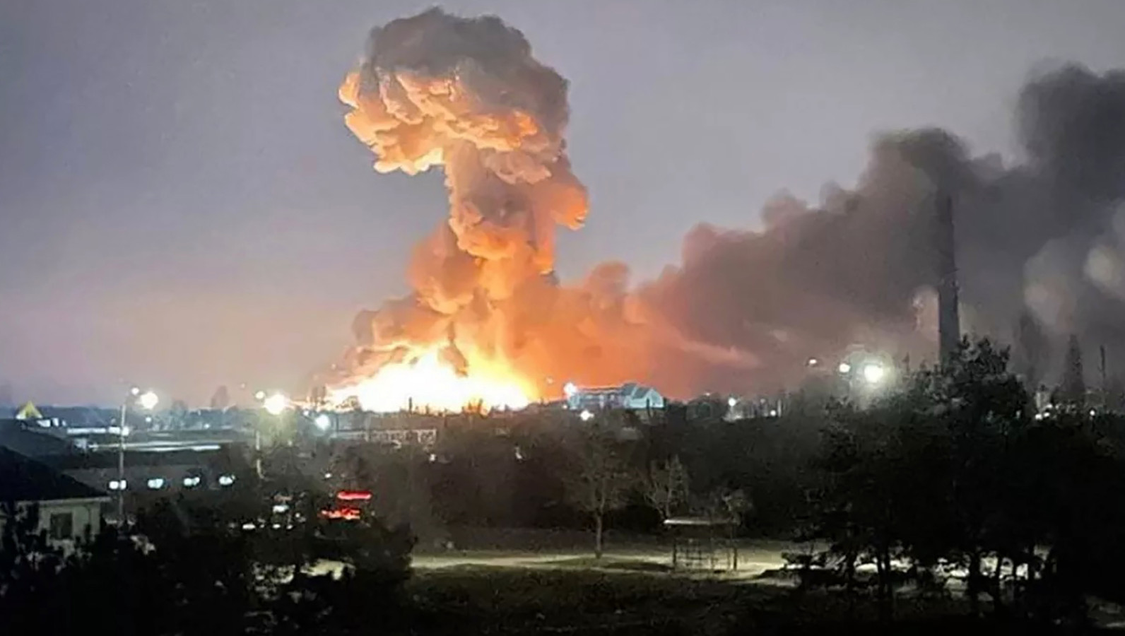 Explosion autour de Kiev.