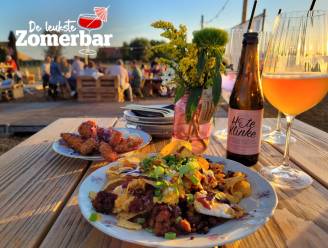 TERRASTIP. Samen met vrienden gerechtjes delen en genieten van het fantastische uitzicht bij Bar Hill