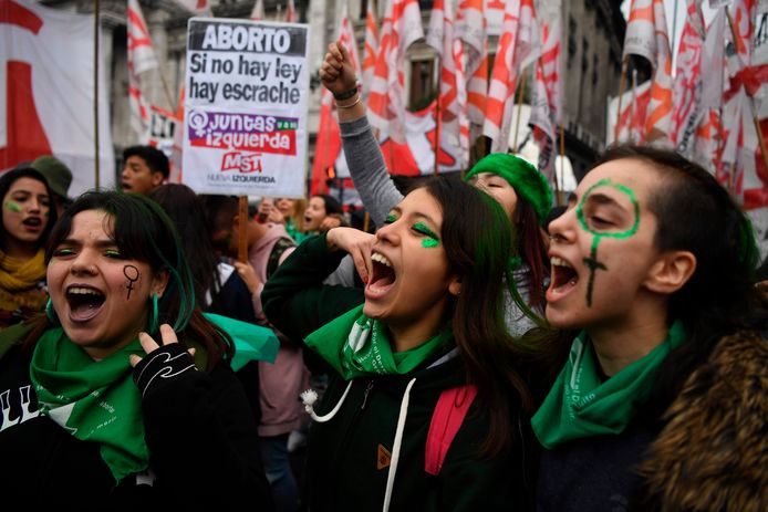 Mensenrechtenactivisten demonstreren al een tijdje voor het recht op een abortus.