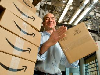 Begonnen in de garage, maar vandaag meer waard dan wat alle Vlamingen in één jaar verdienen: het verhaal van Amazon-oprichter Jeff Bezos