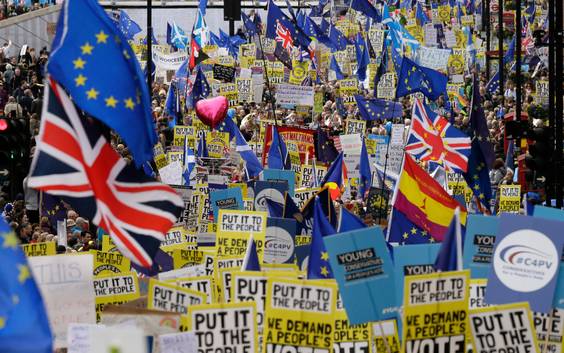 Een miljoen anti-brexitbetogers in Londen: “Ik vrees voor de toekomst”