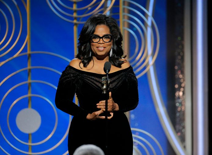 Oprah Winfrey droeg haar prijs op aan elke vrouw die 'ik ook' durft te zeggen en elke man die durft te luisteren".