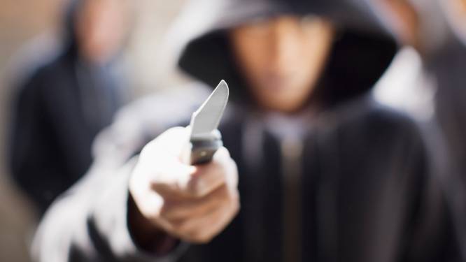 Nijmegenaar (20) stak slachtoffer met mes in hals: ‘Had kunnen overlijden’ 