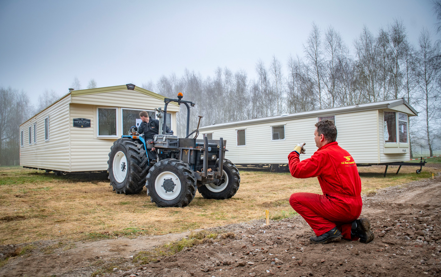 Tientallen Oekra eners In Stacaravans In Vierakker Ook Vorden In Beeld 