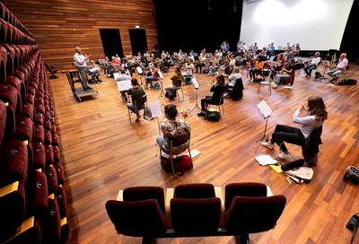 Deurnese harmonie speelt in dubbelconcert stuk van Vlierdense componist