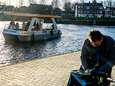 Herstel Lage Erfbrug gaat weken langer duren. Omfietsen of lopen? Nee hoor, er vaart een pont