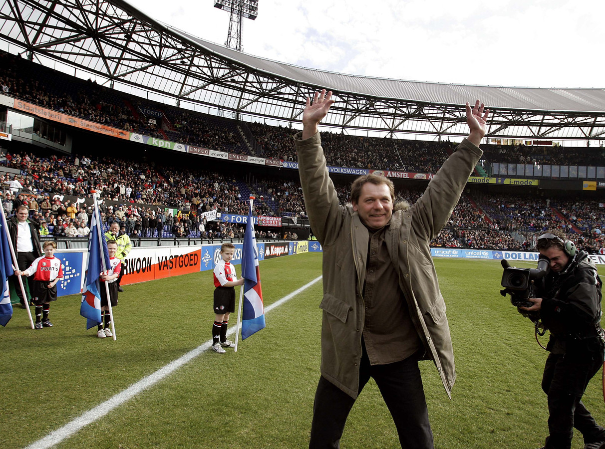 József Kiprich in de Kuip in 2013.
