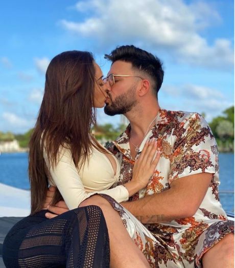 Nabilla et Thomas Vergara prennent du bon temps à Ibiza avec une star du foot