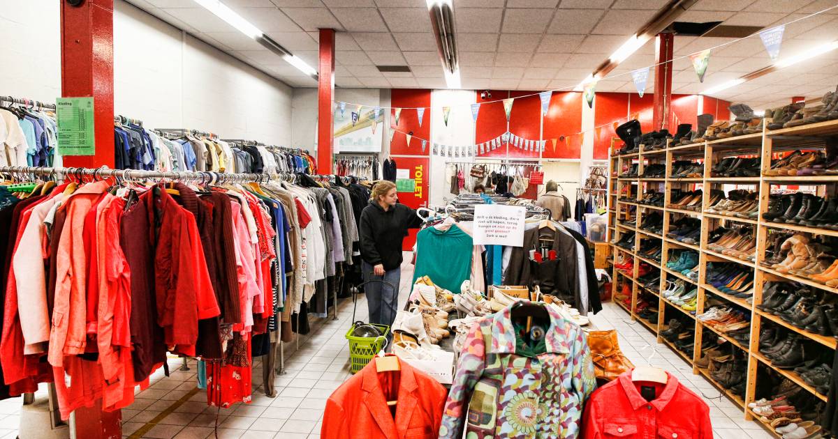 De kringloopwinkel was nog nooit zó druk: ‘Beter, goedkoper en ...