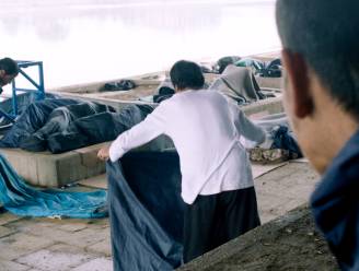 Tieners op de vlucht voor oorlog en armoede in ‘Telefacts’