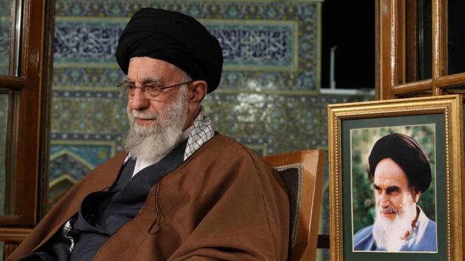 L’Iran n'est “pas en colère” contre les Européens, affirme Khamenei