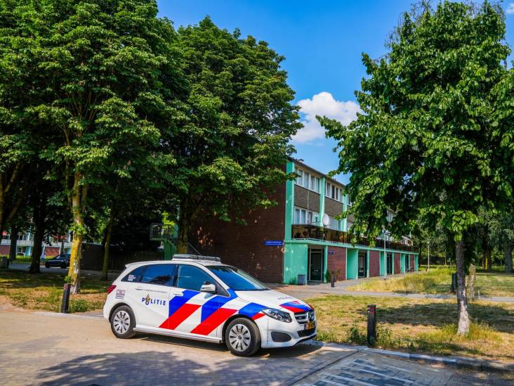 Vrouw laat deur woning in Helmond openstaan vanwege hitte en wordt bestolen terwijl ze zelf thuis is 