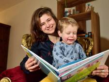 Slechthorend haasje in de hoofdrol in prentenboek: ‘Voor dove kinderen zijn er bijna geen boeken’