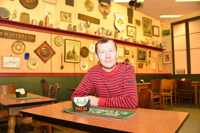 Philippe Debroe bouwde in Citizen Corner een exacte kopie van Aux Trois Rois na.