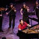 Op de Piano Biënnale blijkt Mathilde Wantenaars Rhapsody for Piano and Strings een zonnig, speels stuk ★★★☆☆