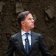 Door regels te buigen, blijven mensen Rutte als leider zien