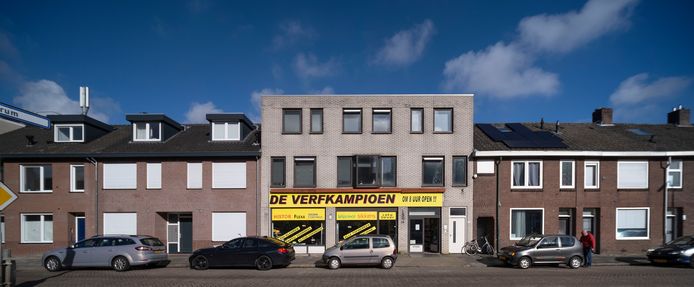 Acuut Zorg bood tot haar faillissement beschermd wonen aan in de Kronehoefstraat. Nieuwe Start Woonzorg neemt deze locatie over.