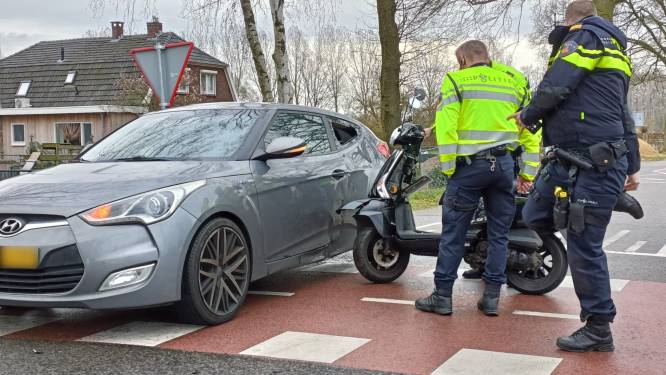 Scooterrijder gewond bij aanrijding in Doetinchem