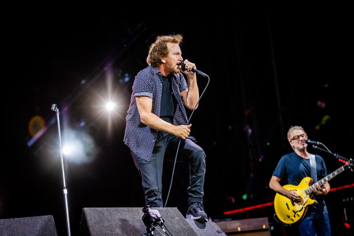 Eddie Vedder met Pearl Jam op Pinkpop.