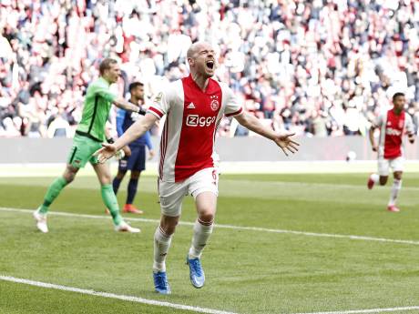 Klaassen bezorgt Ajax officieus de landstitel in intense topper tegen AZ