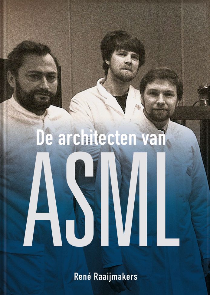 De omslag van het boek met (vlnr) de ingenieurs Henk Baron, Theo Fahrer en Frans Klaassen.